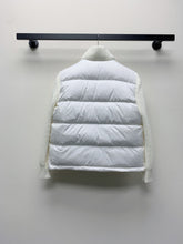 MONCLER 25S JACKET IN WHITE 001